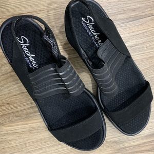 Skechers wedges- brand new!